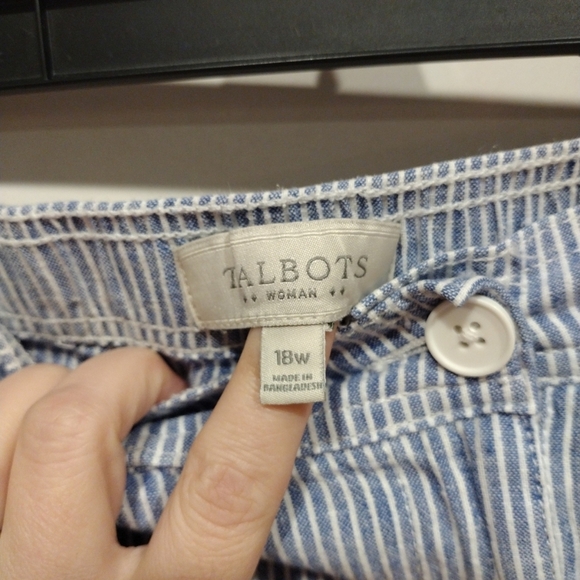Talbots Women's Blue & White Stripe Linen Blend Capri Pull-On Pants Sz 18W-Beach - Picture 2 of 6